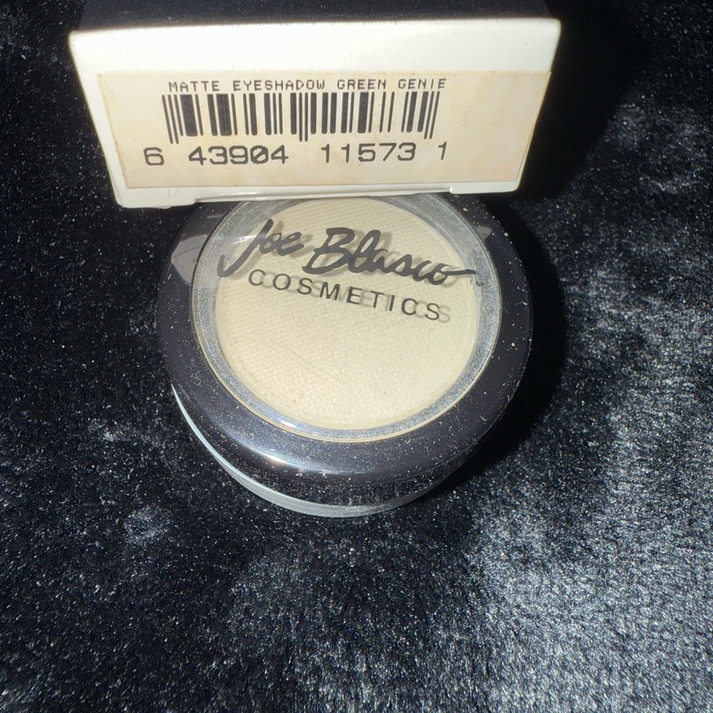 Joe Blasco Cosmetics Matte Eyeshadow - Green Genie